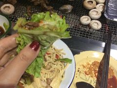 -马路牙子地桌烤肉(工体店)