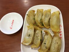 鲜肉锅贴-小姜锅贴(凤凰街店)