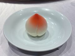 招牌手磨杏仁豆腐-京味斋·北京烤鸭(北京南站洋桥店)