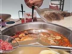-左庭右院鲜牛肉火锅(环球港店)