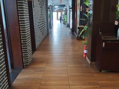 -东方之猪四更烤乳猪(金垦总店)