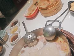 -洪氏嗨捞·猪肚鸡火锅(阳光天地店)