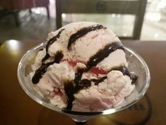 草莓冰淇淋-SPR COFFEE(兴正元店)