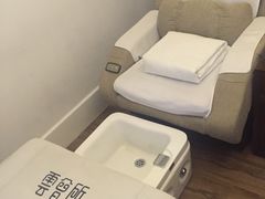 -新盈光·云会所(百丈东路店)