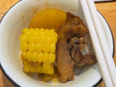 -松江屯东北农家铁锅炖(沧州店)