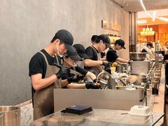 -喜茶(深圳万象城黑金店)