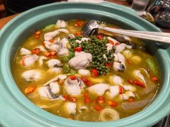 -重庆鸡公煲·青锅花椒鱼(牡丹江路店)