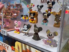 -泡泡玛特POPMART(国金街店)