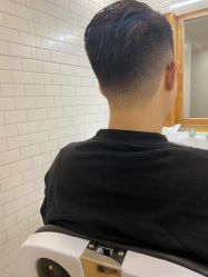 -韦恩先生Barbershop英式男士理发馆