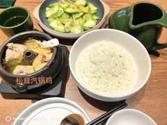 白米线-云海肴·汽锅鸡·云南代表菜(天山百盛优客店)