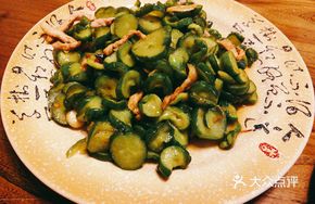 Stir-Fried Crisp Cucumber
