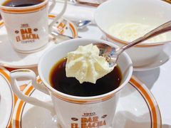 香草香缇丽奶油-夿萐咖啡(爱雍·乌节店)