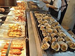 -四囍码头海鲜烧烤自助火锅(外滩南京东路悦荟广场店)