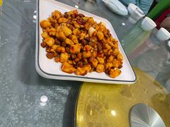 -绿岛酒楼(小海地店)