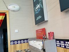 -阿婆情腊排骨火锅(金虹路店)