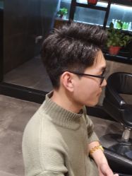 -时尚殿堂明星门店