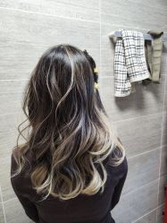 -Hello Lady发型设计