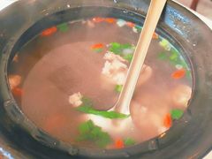 -鑫巴蜀小镇 · 水煮鱼专研店(玉桥店)