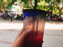 -星巴克(南京鼓楼吾悦广场店)