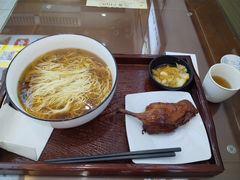 -百年老字号·观振兴蟹黄面·三虾面·苏式面(观前街富仁坊巷店)