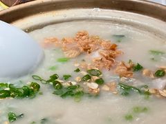 生滚鱼片粥-东方早茶 海鲜•青岛菜(国信体育中心店)
