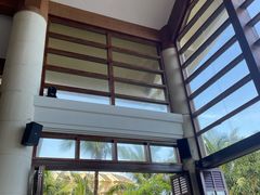 -亚龙湾喜来登·美景台大堂吧