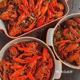 哎呦喂‼️又到了炫小龙虾的季节啦🦞