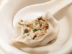 猪肉三鲜水饺-大眼锅贴水饺(河东店)