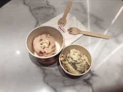 草莓球-哈根达斯(国瑞店)