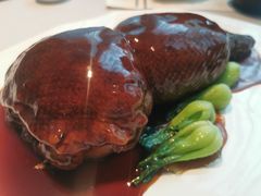 八宝葫芦鸭-屋里厢上海菜馆