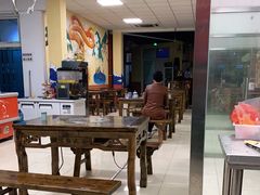 -张记老街里海鲜美食城(劈柴院店)