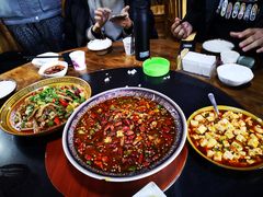 -八美镇邛崃土地坡饭店