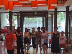 -阿瓦山寨·湘菜现炒·剁椒鱼头王(咸阳总店)