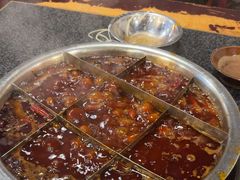 -邓莽子老火锅(中兴路总店)