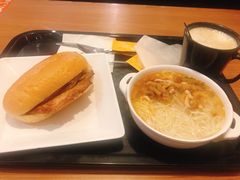 猪扒包套餐-大家乐(广州天河城六楼店)