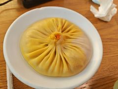 头牌蟹粉灌汤包-苏小柳点心·手作小笼包(虹桥天地分院)