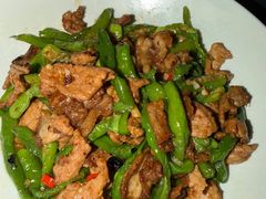 爱马仕辣椒炒肉-汉水谣·江景餐厅(江滩店)