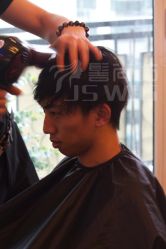 工作中-髻尚坊增发补发织发假发定制