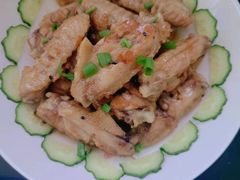 -红樱桃月嫂育婴师(徐汇总店)