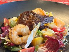 煎鹅肝大虾香芒沙拉-食客西餐厅 TIME CAFE