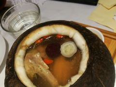 -尚一汤 广东炖汤(金桥国际店)