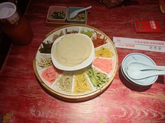 -怪噜范·老贵阳街头名小吃(鸿通城店)