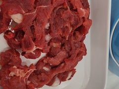 -嘎琉鲜切牛肉自助火锅