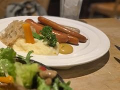 -LENBACH兰巴赫西餐啤酒坊(大连东港店)