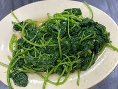 -盛得农家美食·无花果浸鸡·古法烧鸡·竹筒饭(白水寨森林海店)