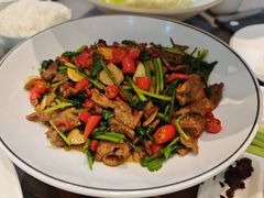 小炒黄牛肉-黑窑厂糖油饼烤鸭·清真菜(旗舰店)
