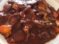 黄焖牛肉-鑫来子菜馆
