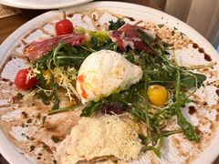 -Mark&Mars Restaurant