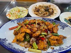 -壹阁胡羊焖饼(特色小吃街店)