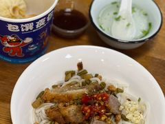 -牛八宝桂林米粉(八里庄店)